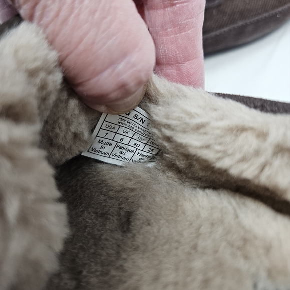 Ugg Mens Ascot Slippers Sz 7 Brown Suede & Fabric Upper Sherling Lined Plush - Picture 11 of 11